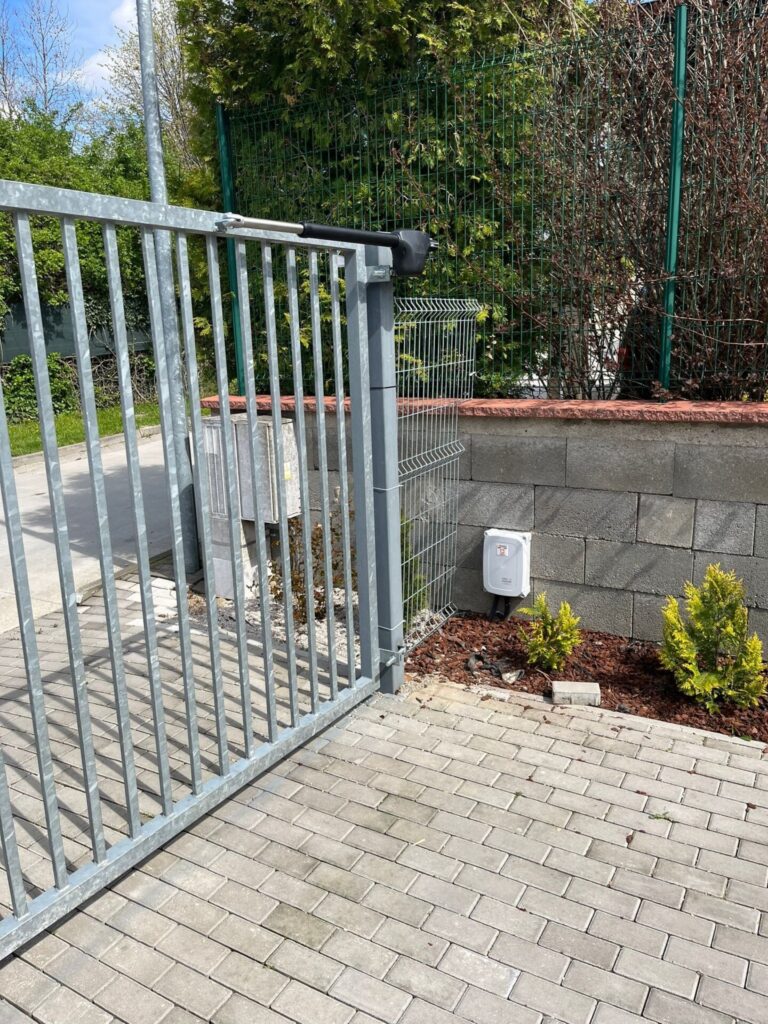 rtpohony.sk - RT pohony pre brány a závory
